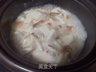 菌菇汤的做法步骤：8