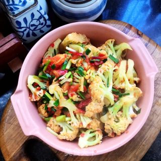 蒜苗番茄炒菜花的做法步骤：10