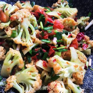 蒜苗番茄炒菜花的做法步骤：7