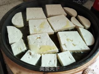 酸甜脆皮豆腐的做法步骤：1