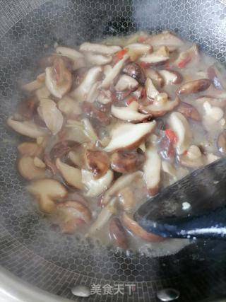 素炒香菇的做法步骤：5