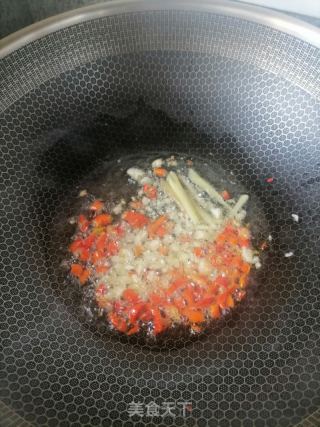 素炒香菇的做法步骤：2