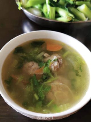 芹菜肉丸汤的做法步骤：10