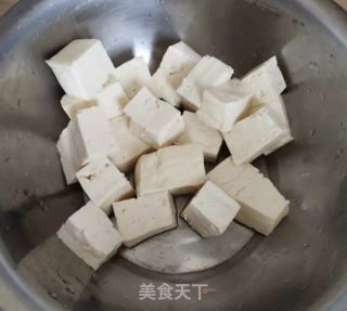 豆腐黑木耳素汤的做法步骤：1