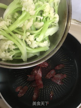 菜花炒腊肠的做法步骤：5