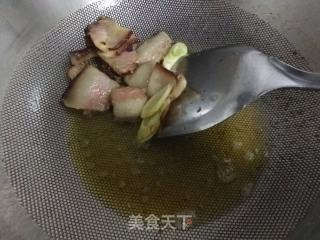 腊肉炒土豆片的做法步骤：5
