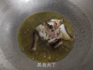 腊肉炒土豆片的做法步骤：4