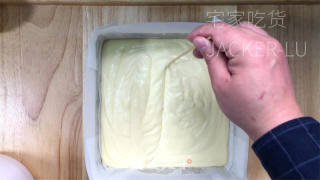 蜂蜜古早蛋糕，水浴法制作，棉花般Q弹，入口即化，颜值也很高！的做法步骤：15