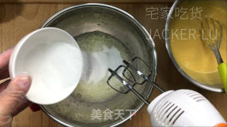 蜂蜜古早蛋糕，水浴法制作，棉花般Q弹，入口即化，颜值也很高！的做法步骤：10