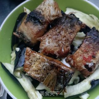 茄子蒸腊鱼的做法步骤：7