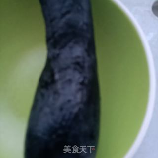 茄子蒸腊鱼的做法步骤：1