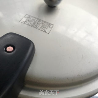 香辣牛肉炖土豆的做法步骤：9