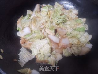 白菜烧豆皮的做法步骤：5