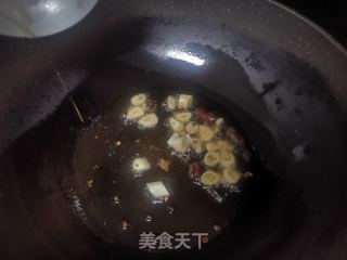 白菜烧豆皮的做法步骤：3