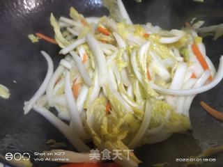 酸辣白菜的做法步骤：3