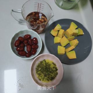 南瓜红枣粥的做法步骤：1