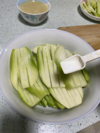 腌萝卜干的做法步骤：3