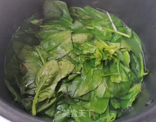 素菜~凉拌菠菜豆皮金针菇的做法步骤：3
