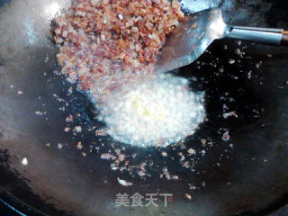 饺子皮版腊肉蘑菇烧麦的做法步骤：6