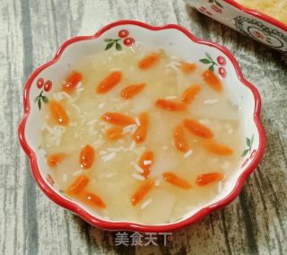银耳酒酿雪梨甜汤的做法步骤：12