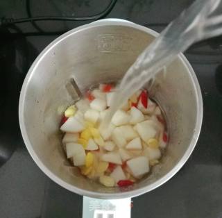 白果枸杞雪梨汁的做法步骤：6