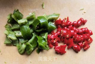 生炒鸡块的做法步骤：2