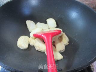 黄花菜蛋饺烧小素鸡的做法步骤：3
