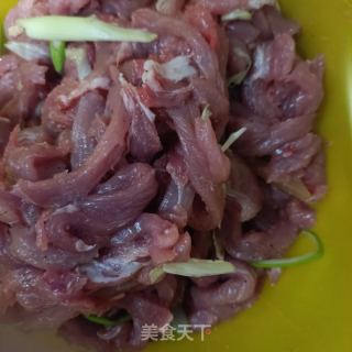 原味风干猪肉的做法步骤：7