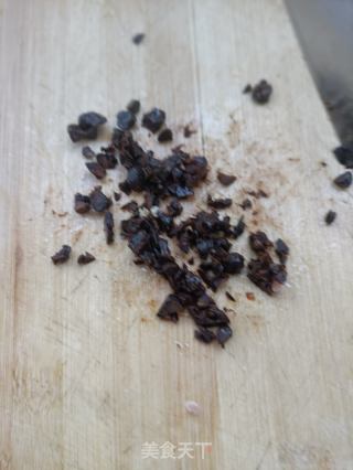 腊兔腿蒸土豆的做法步骤：9