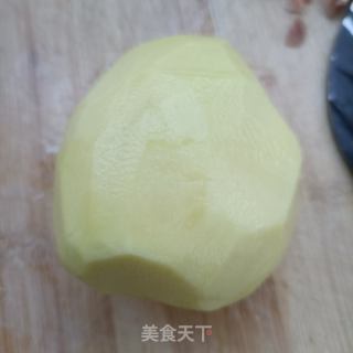 腊兔腿蒸土豆的做法步骤：2