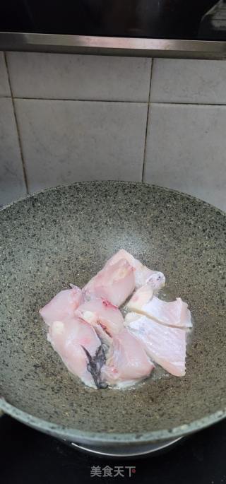 红烧鱼块的做法步骤：3