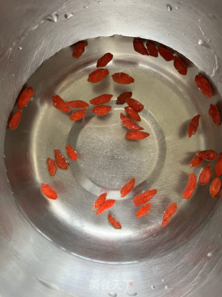 无花果水鸭汤的做法步骤：13