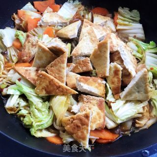 白菜粉条炖腊肉的做法步骤：11