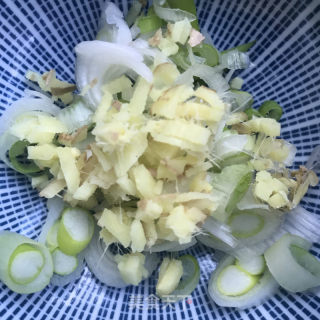 白菜粉条炖腊肉的做法步骤：7