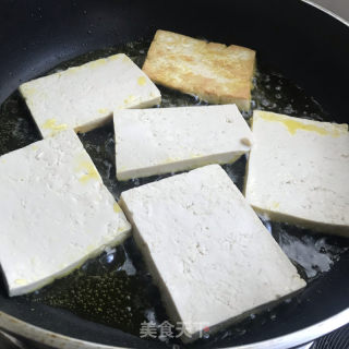 白菜粉条炖腊肉的做法步骤：3