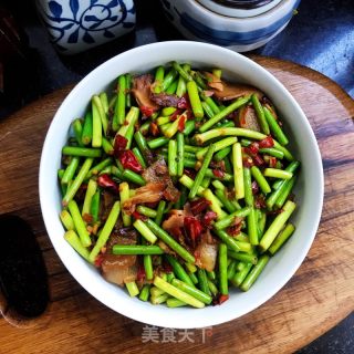 蒜苔炒腊肉的做法步骤：8