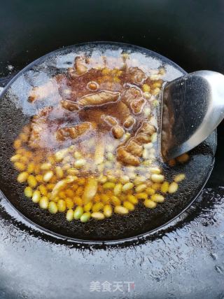 五花肉烧毛豆的做法步骤：8