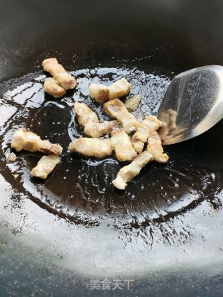 五花肉烧毛豆的做法步骤：5