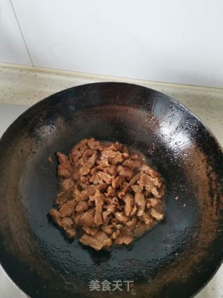 葱爆肉的做法步骤：4