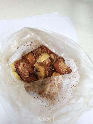 椒盐芋头排骨的做法步骤：1