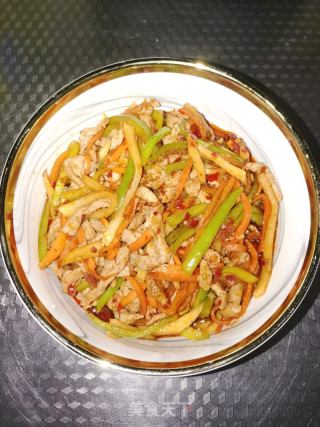 鱼香肉丝的做法步骤：11