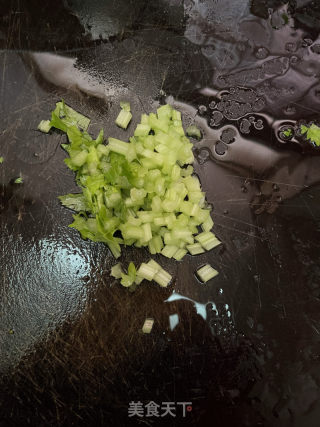 白萝卜肉沫煲的做法步骤：3