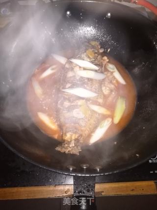 糖醋罗非鱼的做法步骤：9