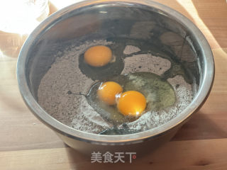 汉堡包的做法步骤：2