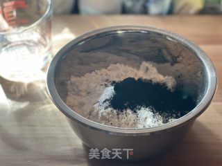 汉堡包的做法步骤：1
