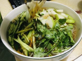 简易版冷面的做法步骤：6