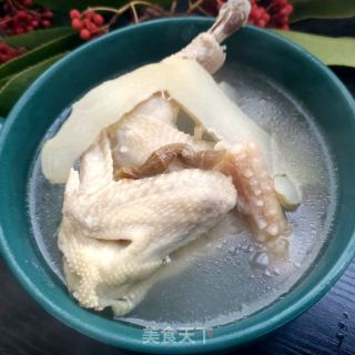 沙参玉竹王鸽汤的做法步骤：7
