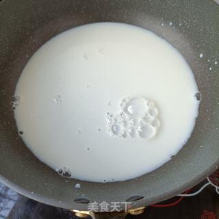 自制蛋挞液的做法步骤：3