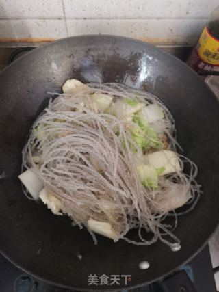 白菜炒粉条的做法步骤：5