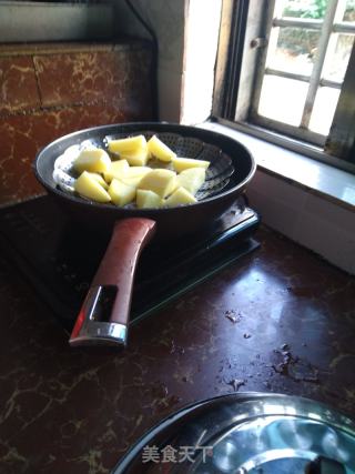 奶香土豆泥附番茄汤的做法步骤：3